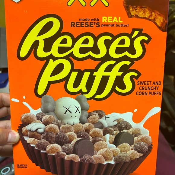 Travis Scott KAWS cereal collab - Picture 2 of 2